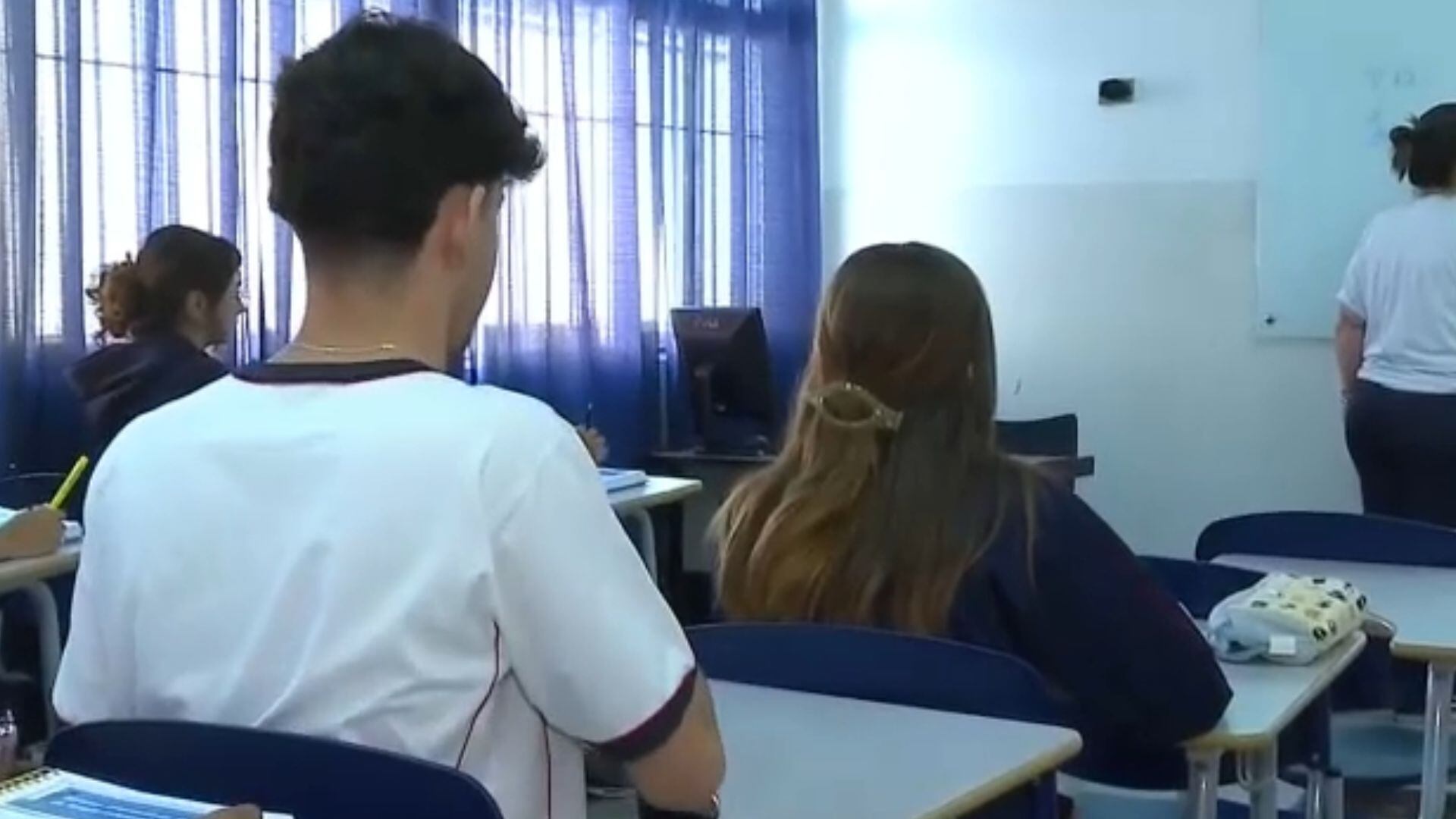 Especialista faz alerta sobre o Fies: 'Juros são baixos, mas precisa se organizar'