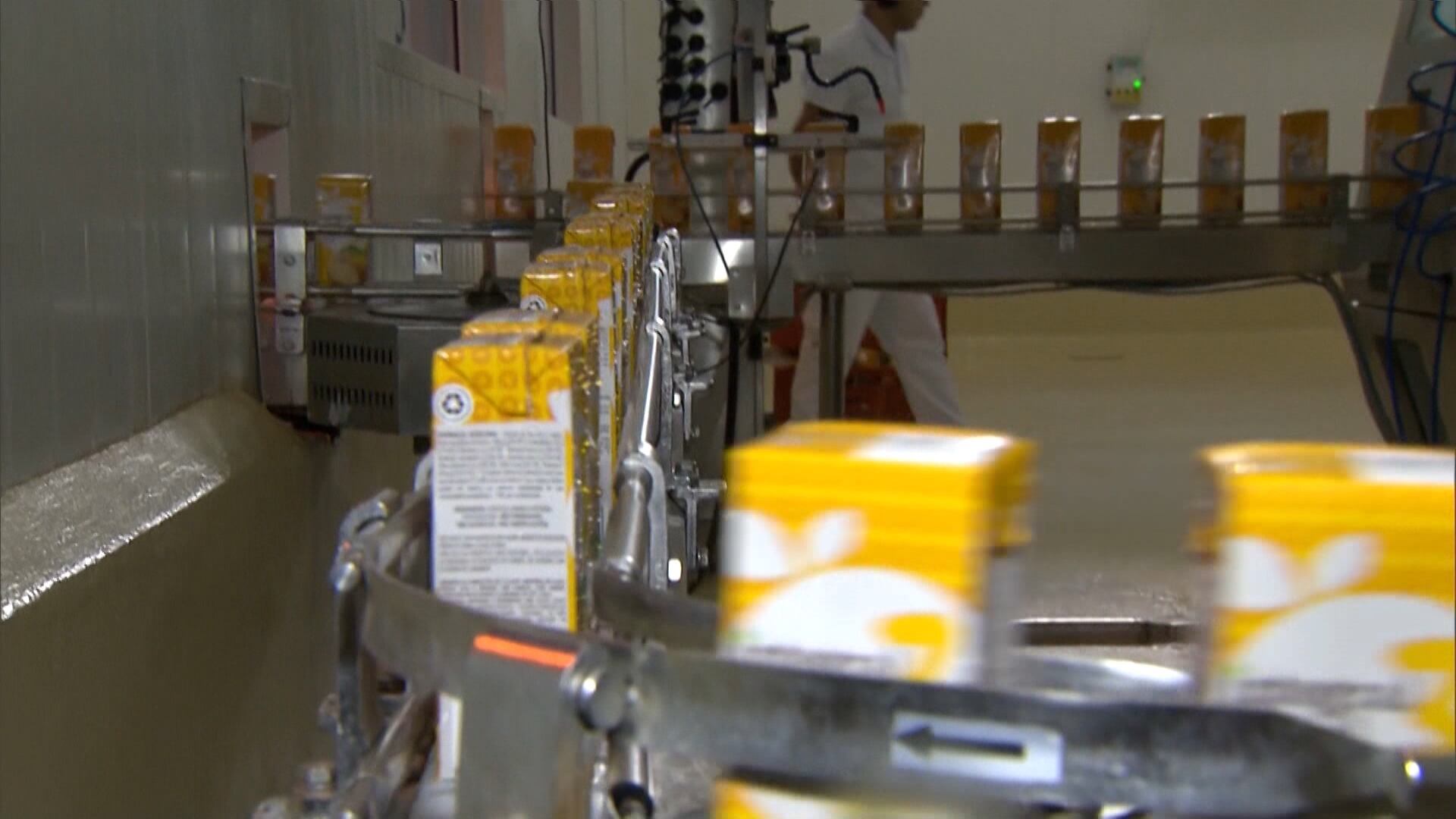 'Na prática, Trump tarifa os americanos que compram os produtos brasileiros', diz economista