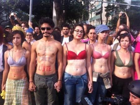 Grupo fez "intervenção artística" na Savassi