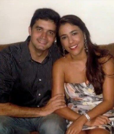 Tatiana gravou um depoimento sobre o marido para uma propaganda eleitoral. No discurso, ela destaca a "cumplicidade" do marido e diz que ele é "uma pessoa extremamente afetuosa"
Leia mais
Quiz: O que você sabe sobre as primeiras-damas do Brasil?
