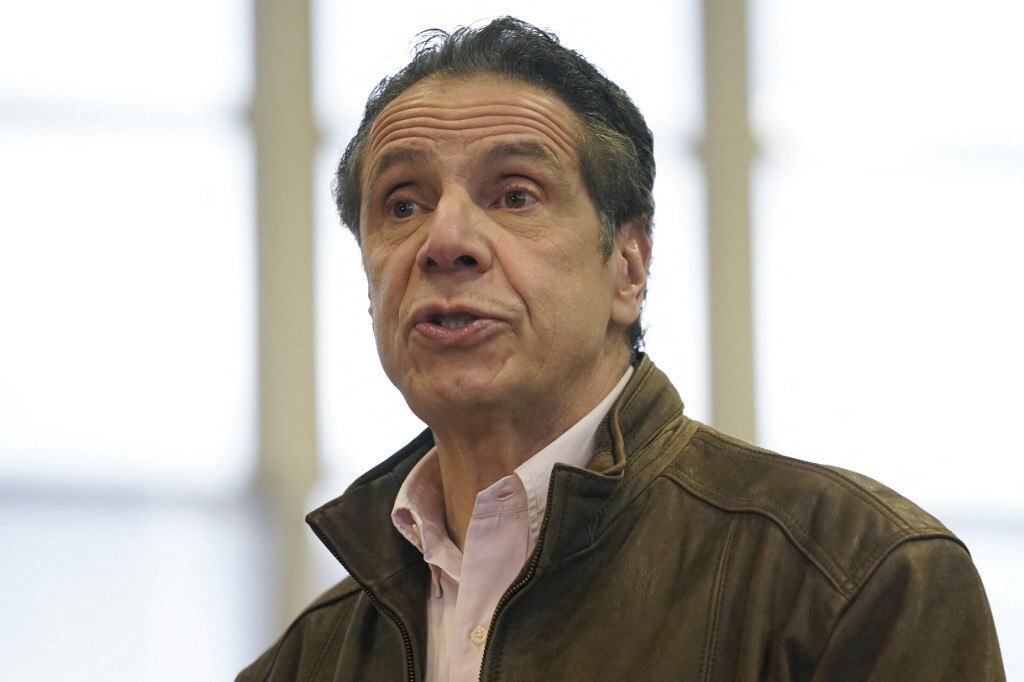 Cuomo também é acusado de reter número de mortes de covid-19 no Estado
