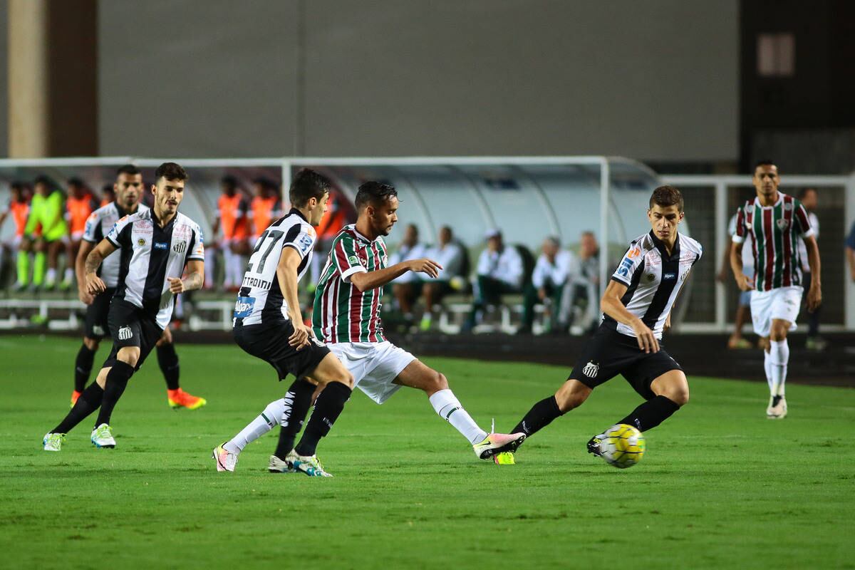 Fluminense e Santos fizeram um jogo com muitos gols