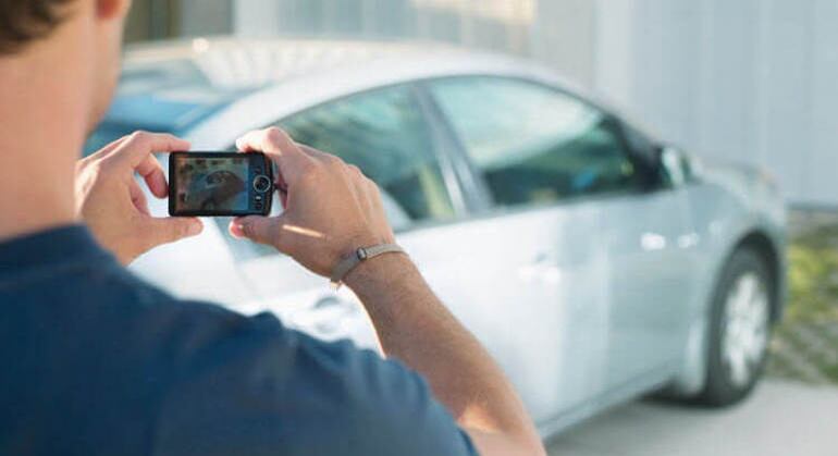 Faça boas fotos e vídeos do carro antes de anunciar o modelo na internet