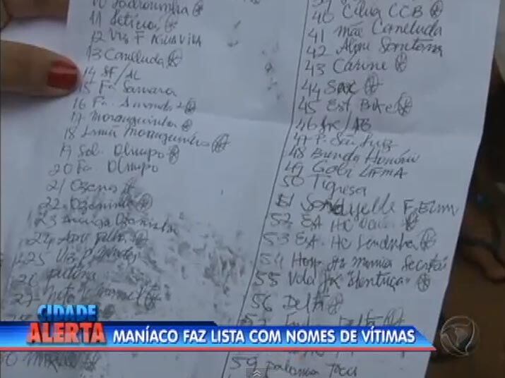 Na casa do homem, a Polícia encontrou uma lista chamada de "harém final" com nomes de 60 meninas que podem ter sido vitimas do maníaco. Assista ao vídeo
+ Quer ver tudo o que rolou no Cidade Alerta? Veja a íntegra no R7 Play