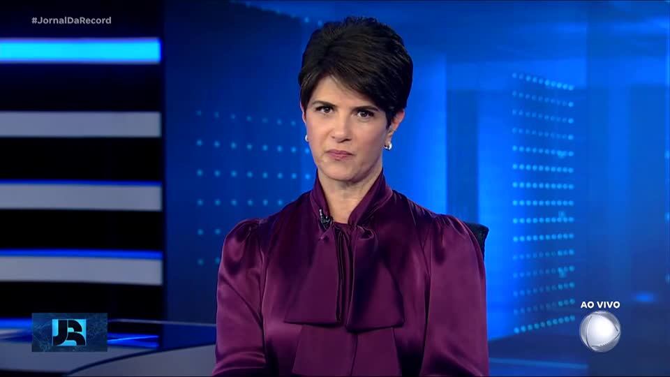 Alexandre de Moraes determina que Polícia Federal ouça advogado e ex-assessor de Jair Bolsonaro