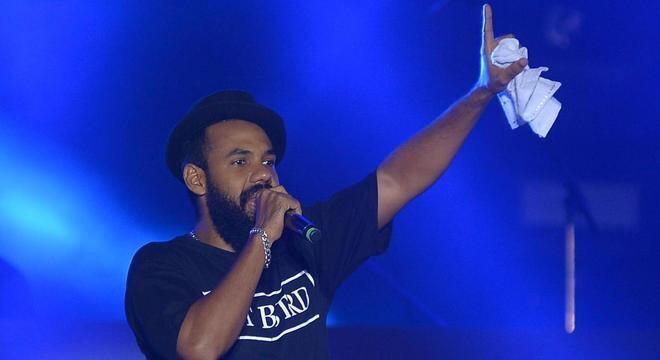 "O trio do BaianaSystem traz mensagem de paz e amor", celebra Passapusso