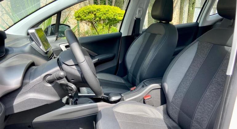 Bancos são confortáveis