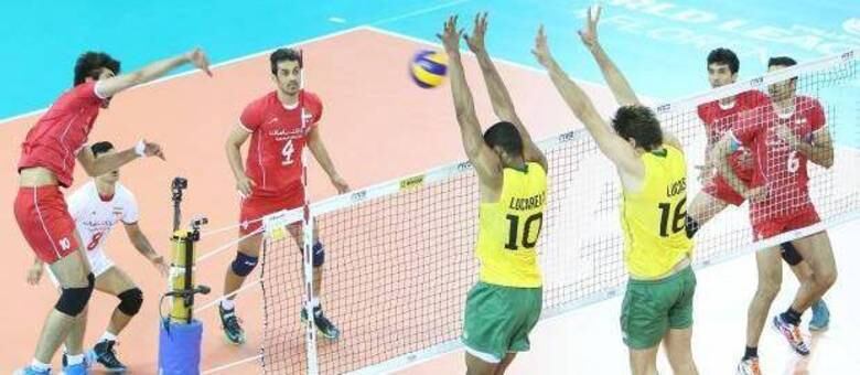 O Brasil perdeu para o Irã pela terceira vez no ano e ficou com o
segundo lugar do grupo