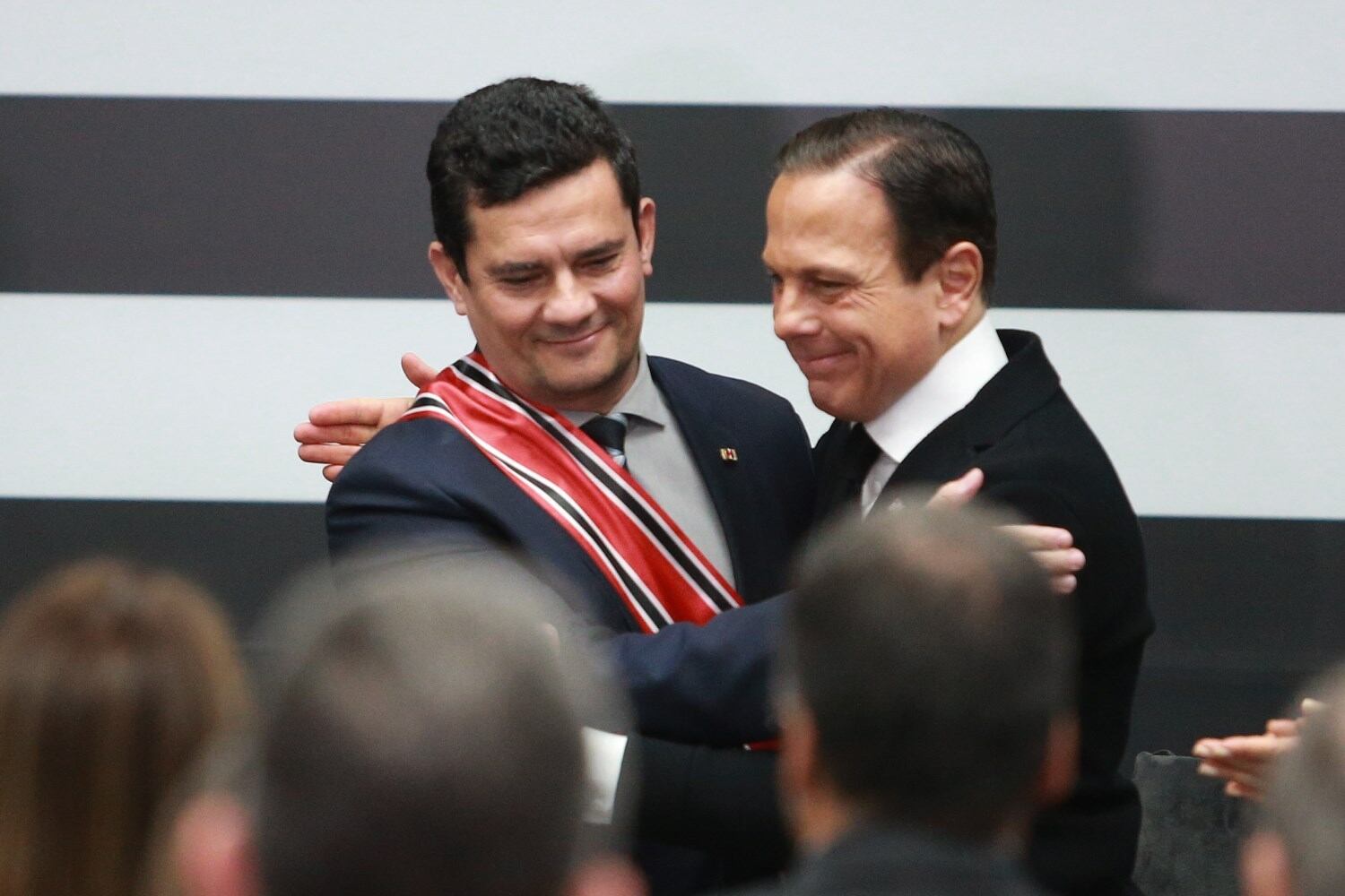 Moro foi condecorado com medalha por Doria