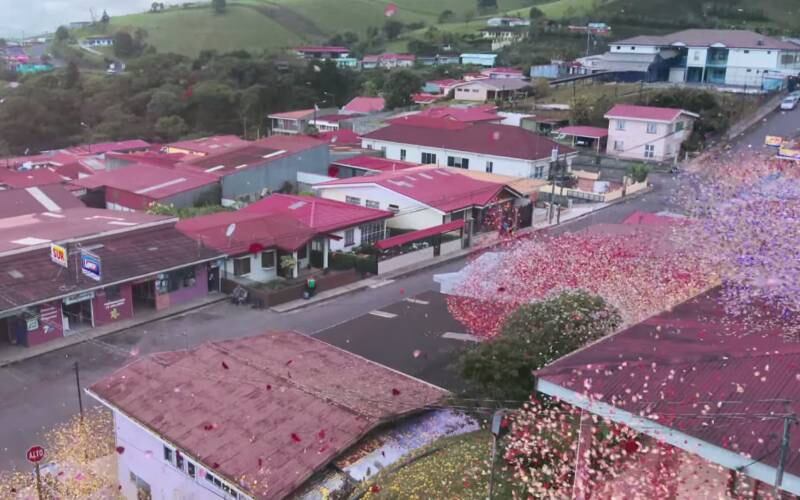 A campanha foi criada pela agência internacional de publicidade McCann