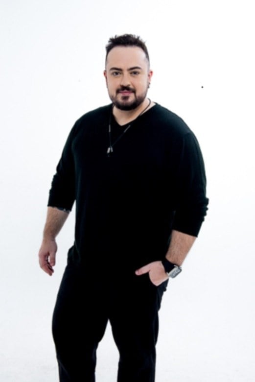 “Hoje é possível ver uma profissionalização maior do segmento, mas ainda falta esforço das agências, dos modelos e das próprias marcas. O mercado tem muito potencial e deve entender que crescimento e profissionalização andam juntos”, comenta Labate