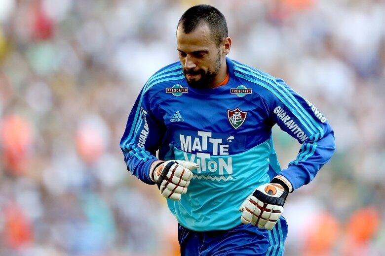 Goleiro Diego Cavalieri lidera barca de saída do Fluminense para temporada 2018