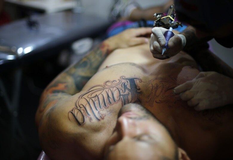 E claro, também foi possível se tatuar na reunião de tatuadores