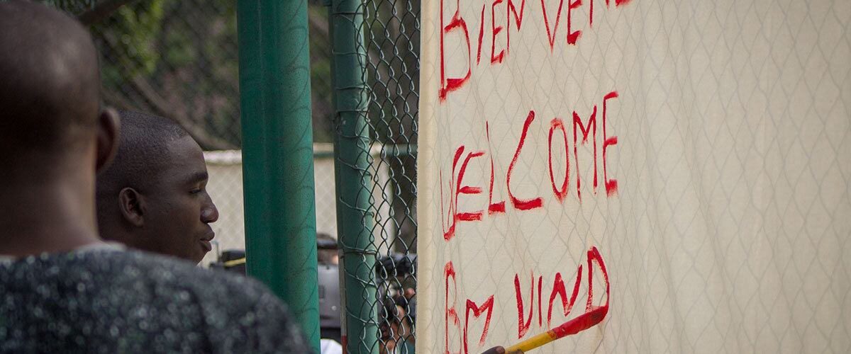 Para Sandra, da CICV, a solidariedade das pessoas é essencial, citando como exemplo a entidade que representa.

— Com a ajuda das pessoas, o
Comité Internacional da Cruz Vermelha (CICV)  pode ser um sinal seguro de
esperança
