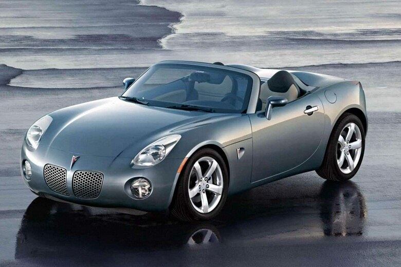 MARÇO — Em seu terceiro chamado de recall apenas em março, a General Motors anunciou no dia 28 daquele mês o recall de outros 824 mil veículos por suspeita de problemas de ignição, que teriam levado a mais de 30 acidentes e 12 mortes. A GM ainda destacou que não existem evidências de problemas na ignição no grupo de automóveis chamados para esta revisão: Chevrolets Cobalt e HHR, Pontiacs Solstice e G5, e unidades do Saturn Sky produzidas entre 2008 e 2010. LEIA MAIS

Saiba tudo sobre carros! Acesse R7.com/carros
