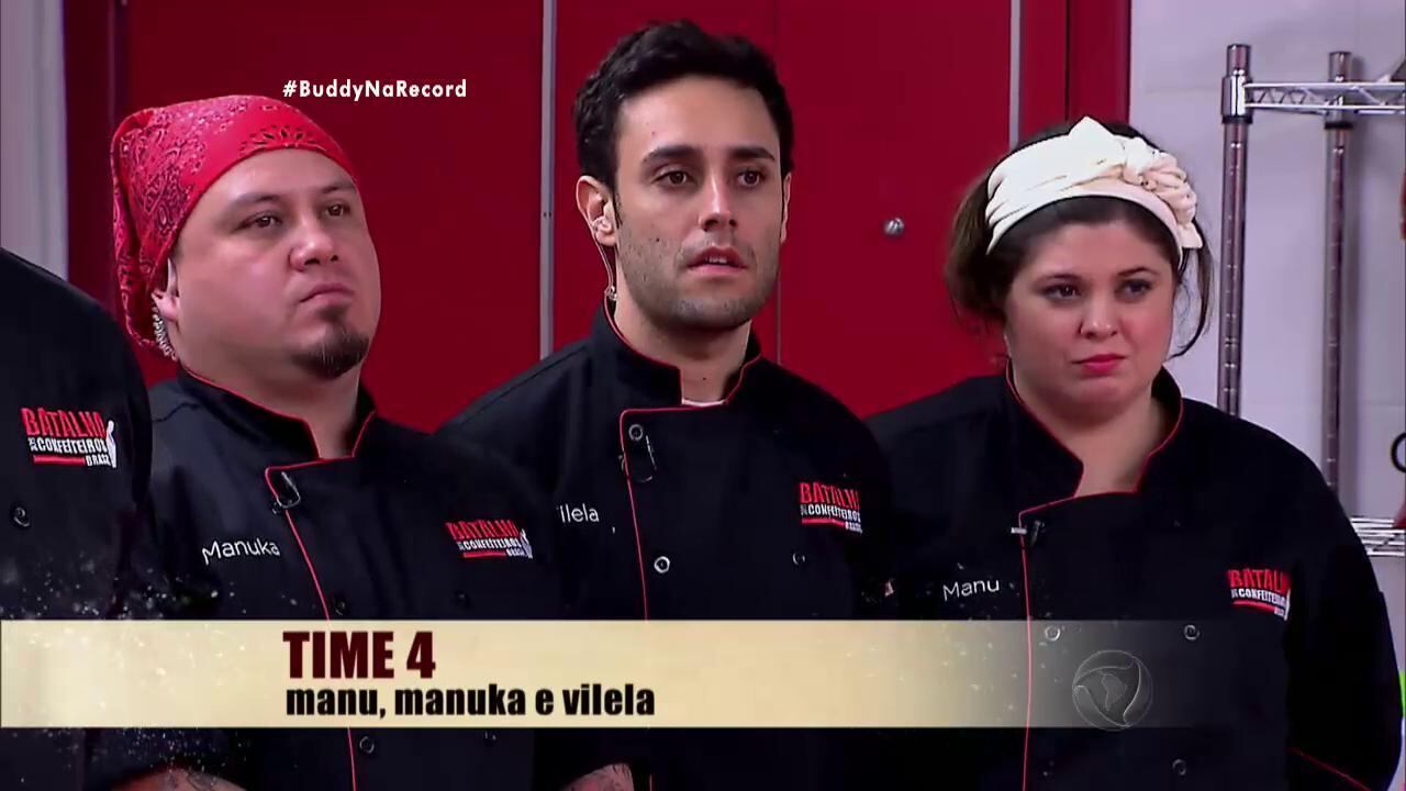 Manu, Manuka e Vilela ficaram no time número 4

+ Bastidores: veja tudo o que rolou no primeiro episódio do Batalha dos Confeiteiros Brasil

> Acesse o R7 Play e assista na íntegra a todos os programas da Record! Clique e experimente!

