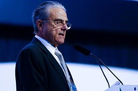 'Precisamos saber como vamos reagir', disse Andrade