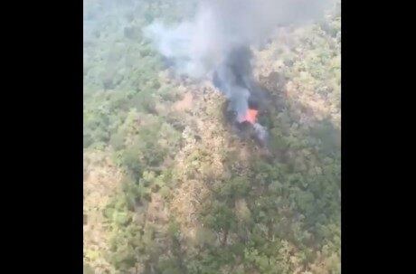 Helicóptero caiu no meio da floresta em Sierra Gorda
