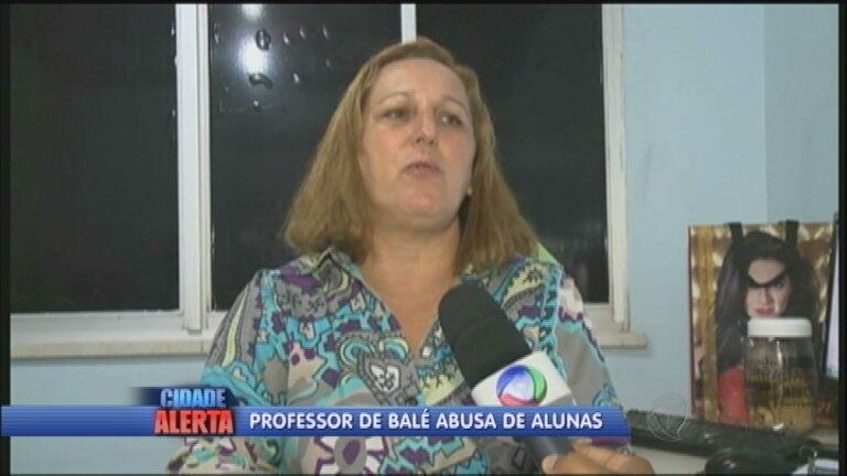 A delegada-adjunta Rosilene de Sena, da
Delegacia Especializada em Crimes
contra Crianças e Adolescentes, detalha os crimes de Júnior.

— Houve a prática da relação
sexual. Ele aproveitava-se da confiança e da inexperiência das
meninas para praticar o crime. Ele dizia que iria ajeitar a
postura das meninas, mas, na verdade, ele se
aproveitava disso para tocar nas partes íntimas das meninas