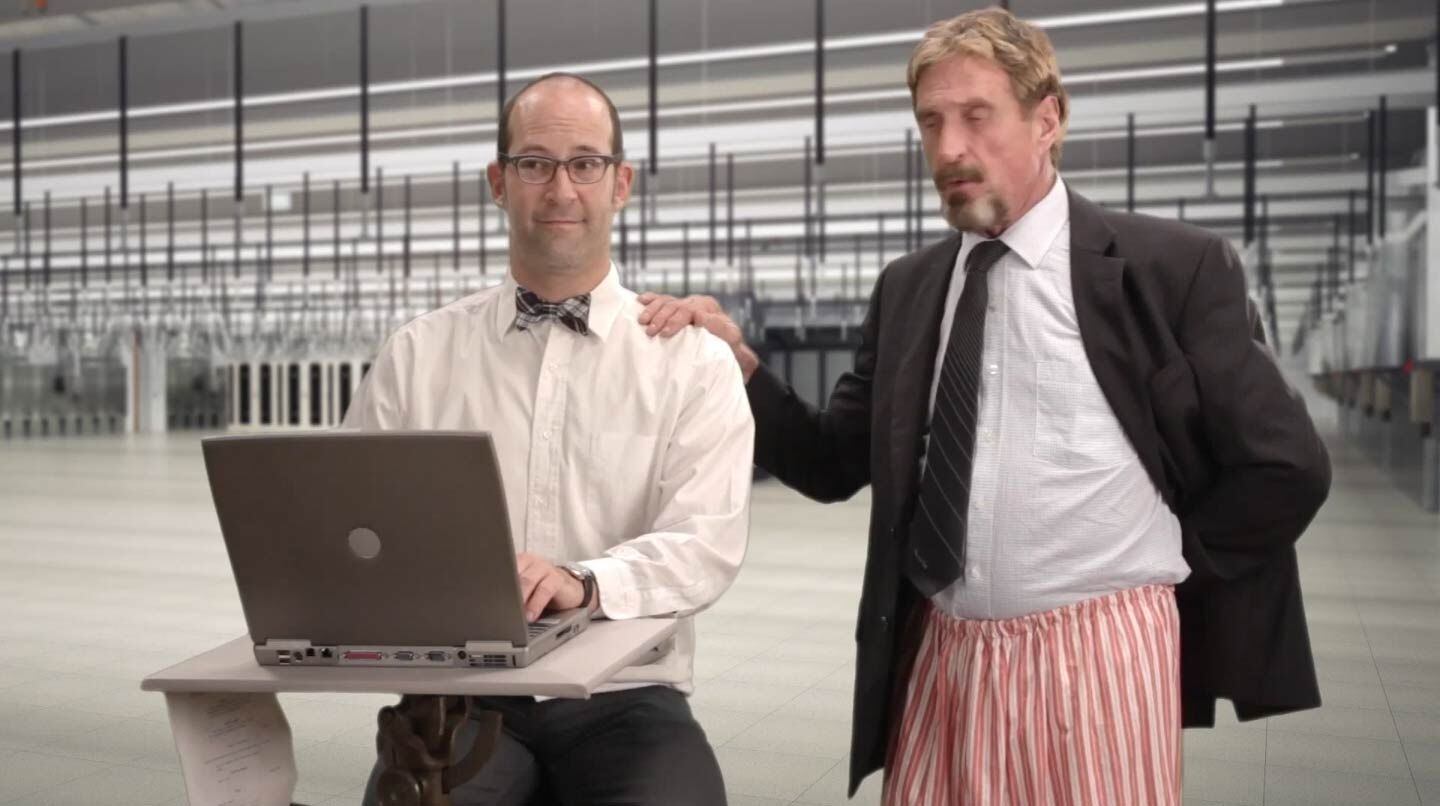 John McAfee, ironiza, programador, antivírus
