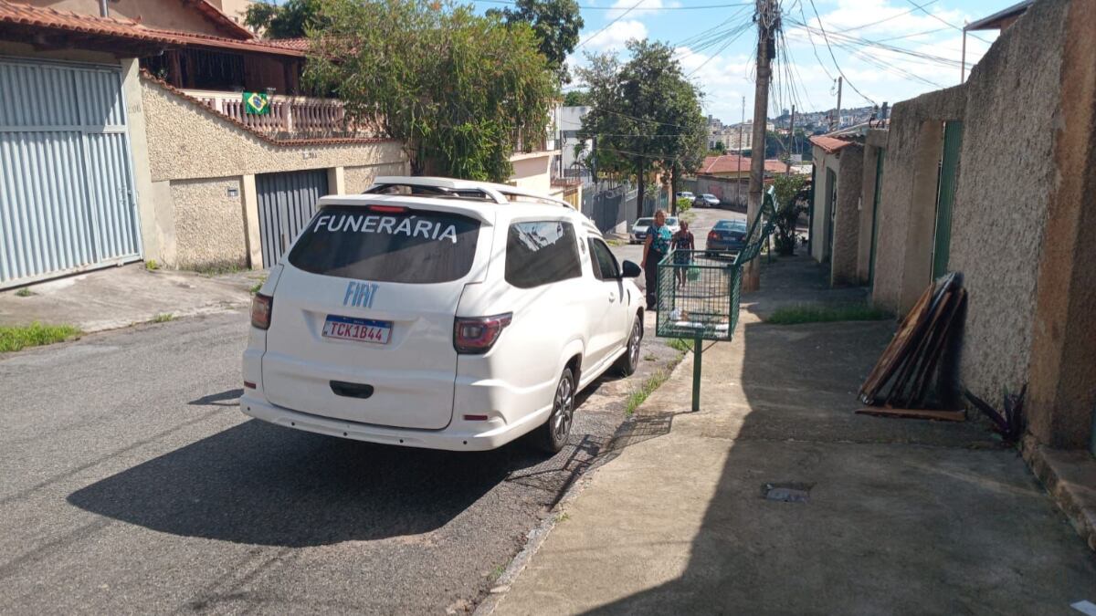 Veículo e o corpo foram recuperados pela polícia sem danos aparentes