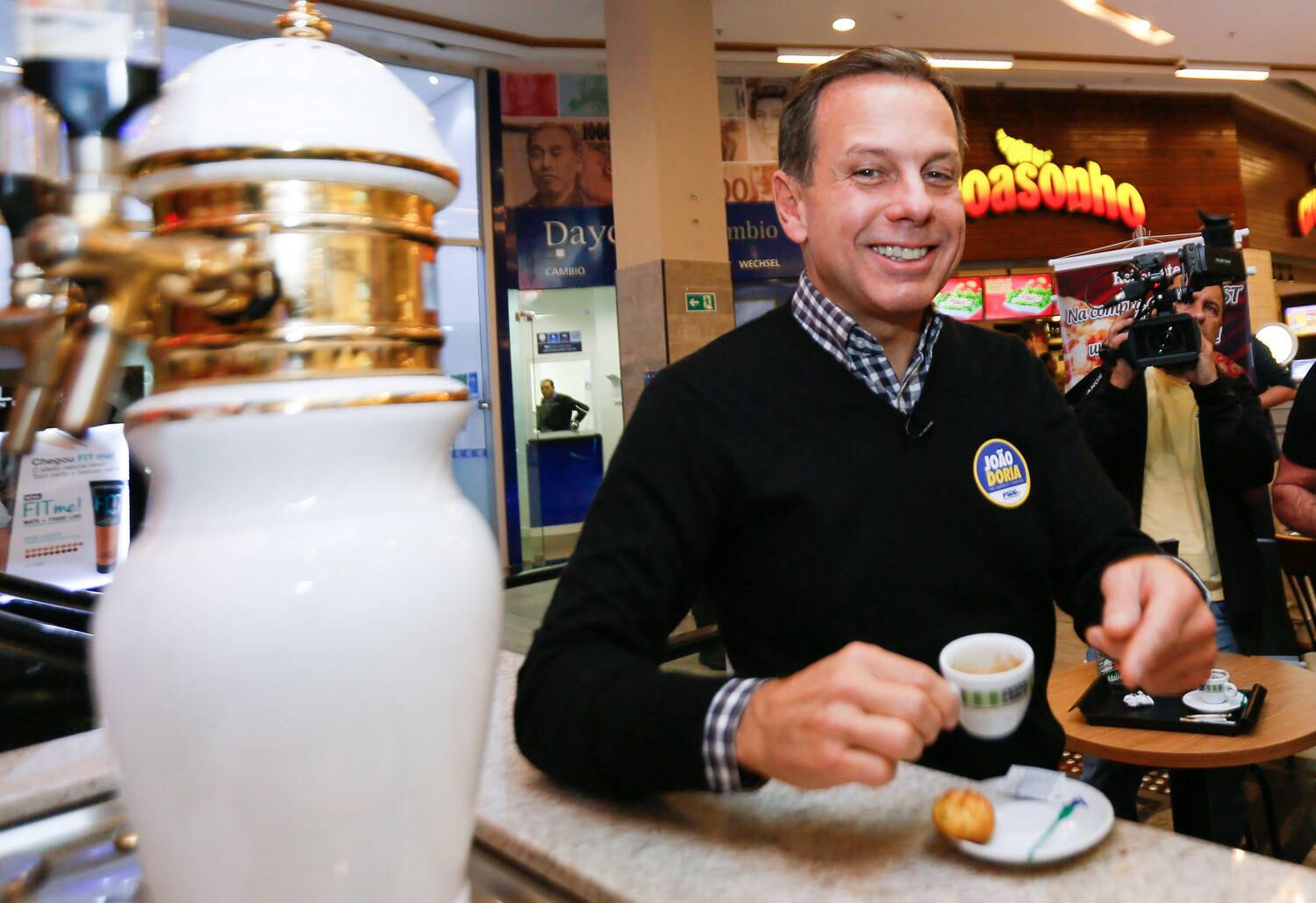 Antes, Doria tomou café em um shopping na Paulista