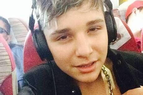 MC Gui sensualizou no Instagram