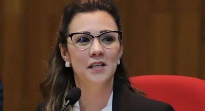 A advogada Karina Kufa, defensora do presidente Jair Bolsonaro