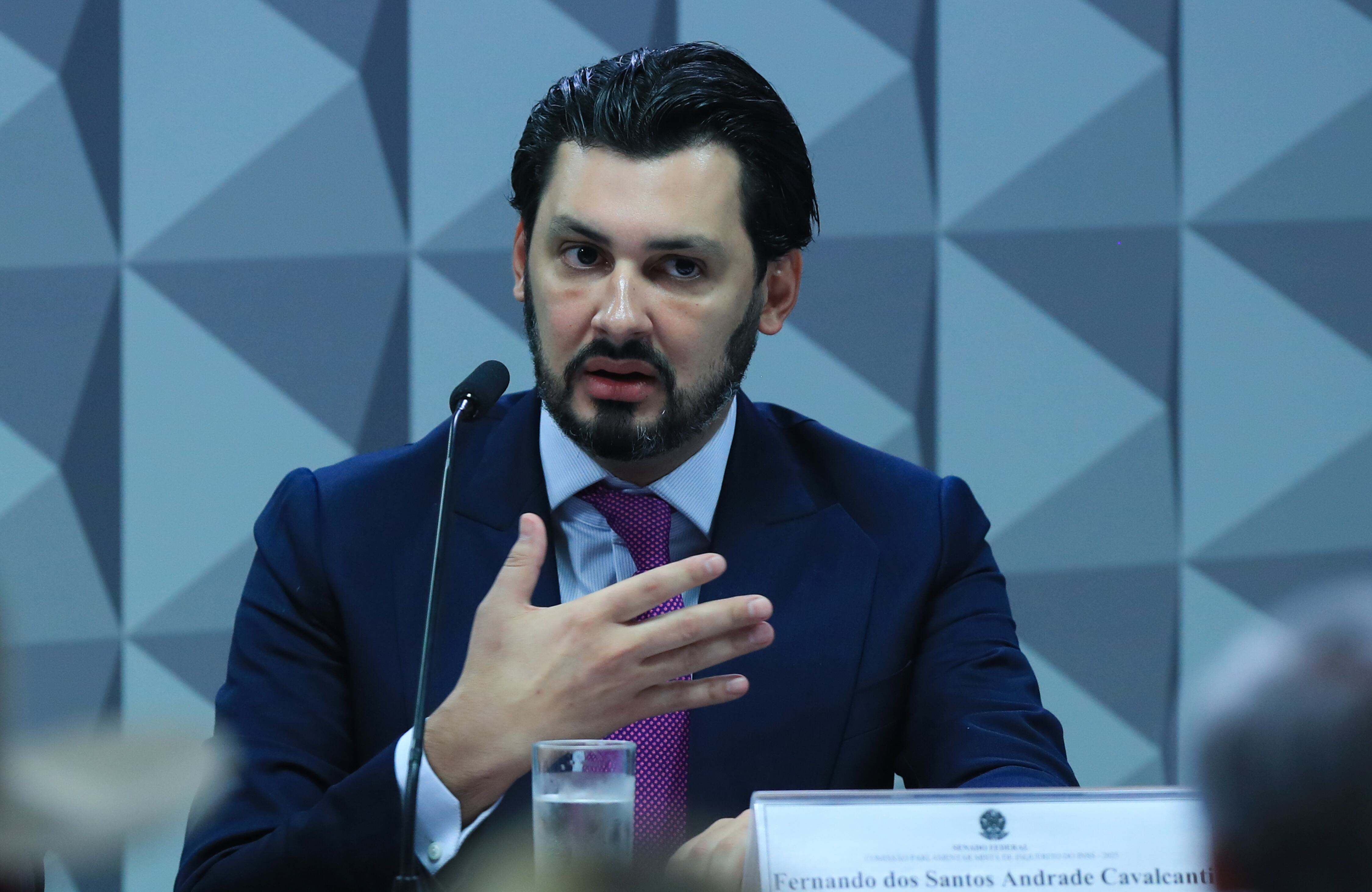 Brasília - 06/10/2025 - Reunião da Comissão Parlamentar Mista de Inquérito (CPMI) do INSS para interrogar o empresário Fernando dos Santos Andrade Cavalcanti.  Foto: Lula Marques/Agência Brasil.