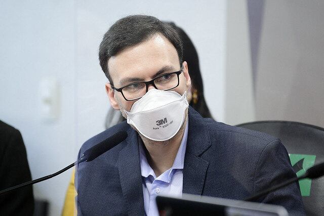 Médico Walter Souza, ex-funcionário da Prevent Senior