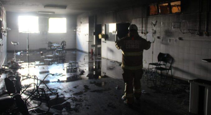 Quatro pessoas morreram durante incêndio em hospital de Aracaju (SE)