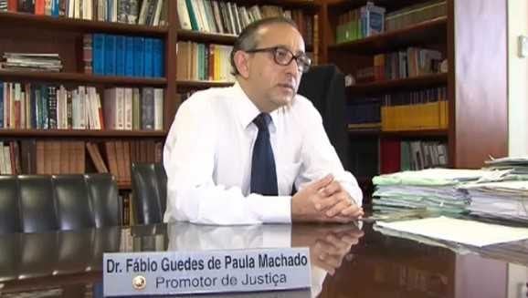 Promotor é afastado do cargo