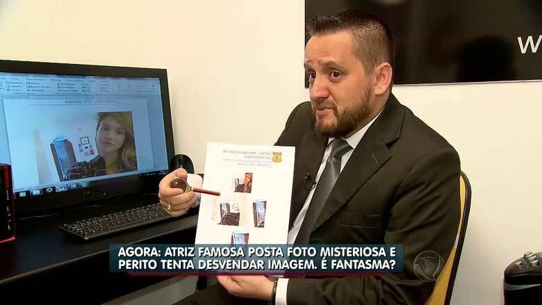 Para esclarecer o mistério, o Balanço Geral pediu para que o perito Ricardo Caires analisasse a foto. Ele foi enfático.
— Não é fantasma, essa imagem foi feita no local (da foto) mesmo, essa luz e vidro são existentes lá. A imagem que está por trás do vidro pertence ao próprio local da foto
Para o profissional, tudo não passa de uma pegadinha. Resta saber o motivo pelo qual a brincadeira foi feita...
— Essa é a questão. Seria alguém ansioso para aparecer?
> Veja toda a programação da Record no R7 Play
