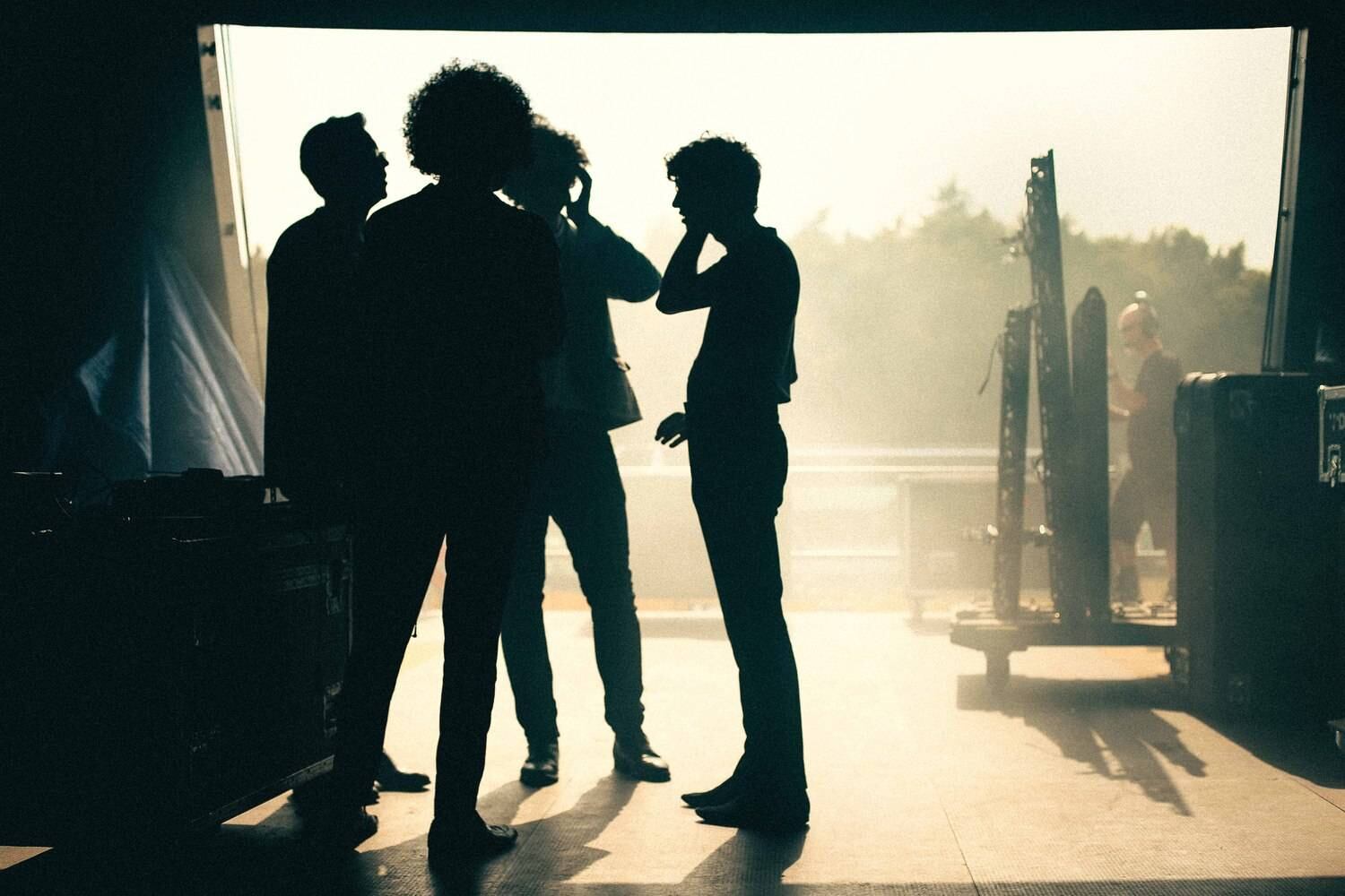 A banda The Koos, que retorna ao país