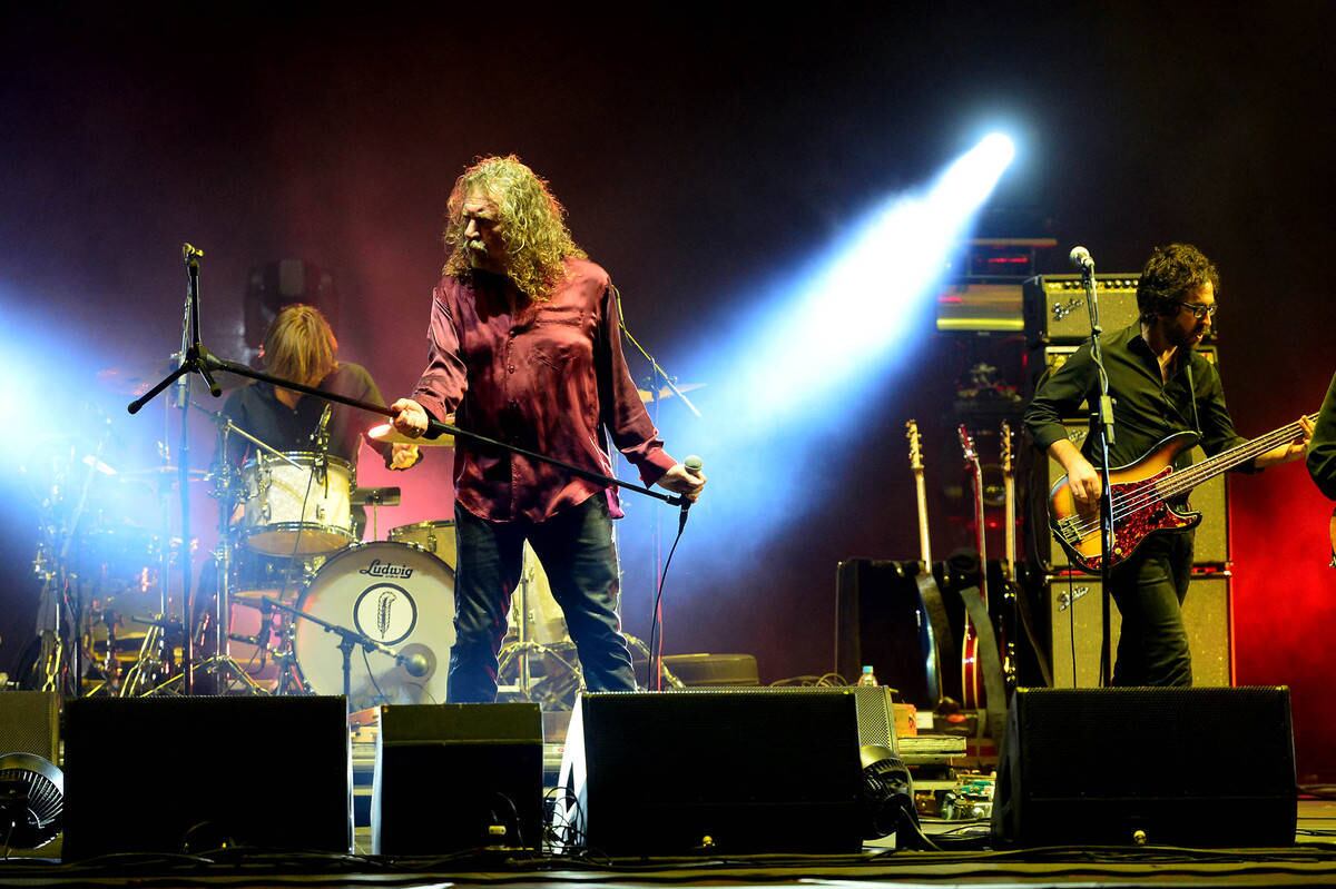 Uma das grandes atrações do dia foi Robert Plant, da lendária banda Led Zeppelin