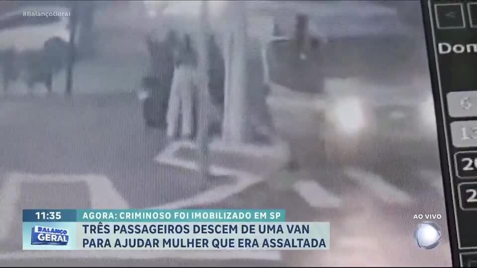 Passageiros descem de van para ajudar mulher que era assaltada na zona leste de SP