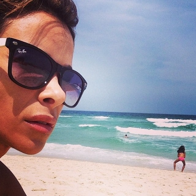 Inconformada com tanta crueldade, Dany Bananinha também se manifestou.
—
Que a justiça seja feita nesse Brasil. Está cheio de gente cruel,
porque não existe justiça que acabe com isso!! #monstros Vamos contar
com a Justiça divina, porque aqui se faz, aqui se paga!!!!