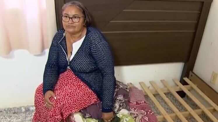 A mãe de Ana Paula, Delma Félix, vendeu todos os móveis da casa para poder acompanhar o julgamento de perto. "Fiz questão de estar lá, eu quis, precisava ir", comenta a mulher.