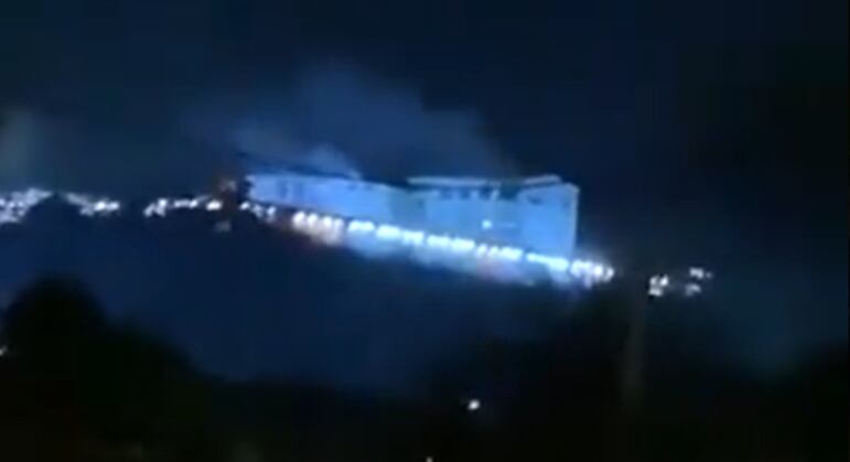 Cinco pessoas ficaram feridas e foram socorridas pela Samu