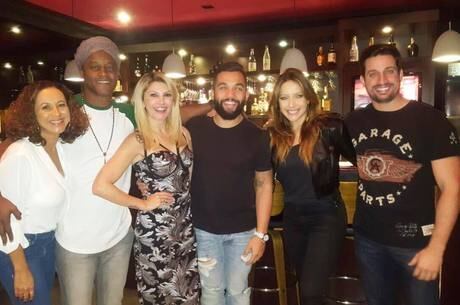 Antonia Fontenelle comemorou o aniversário ao lado do ex-marido