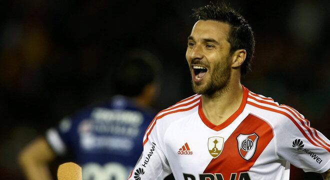 Scocco marcou cinco vezes contra Jorge Wilstermann nesta quinta