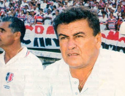 Um dos grandes nomes do futebol pernambucano, o ex-treinador também acumulou passagens por Sport e América-PE