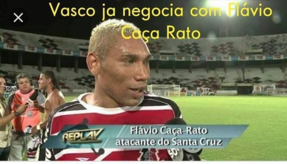 Internet não perdoa invasão de rato durante Vasco x Bahia