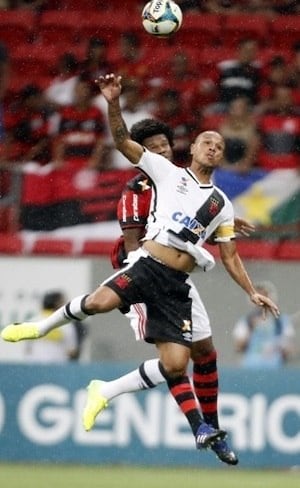Centroavante no jogo
contra o Flamengo
