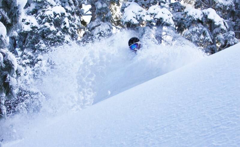 O Mountain High Resort é o refúgio ideal
para quem quer um lugar tranquilo para descansar e praticar ski e snowboard,
sem ter que pegar um avião

10 lugares para as férias em família na Califórnia

Esquiar tranquilo! Saiba como prevenir perrengues e veja 5 estações na América do Sul
