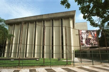 MIS respondeu que tem autorização para realizar eventos culturais e essa festa recebeu só 796 pessoas na área externa