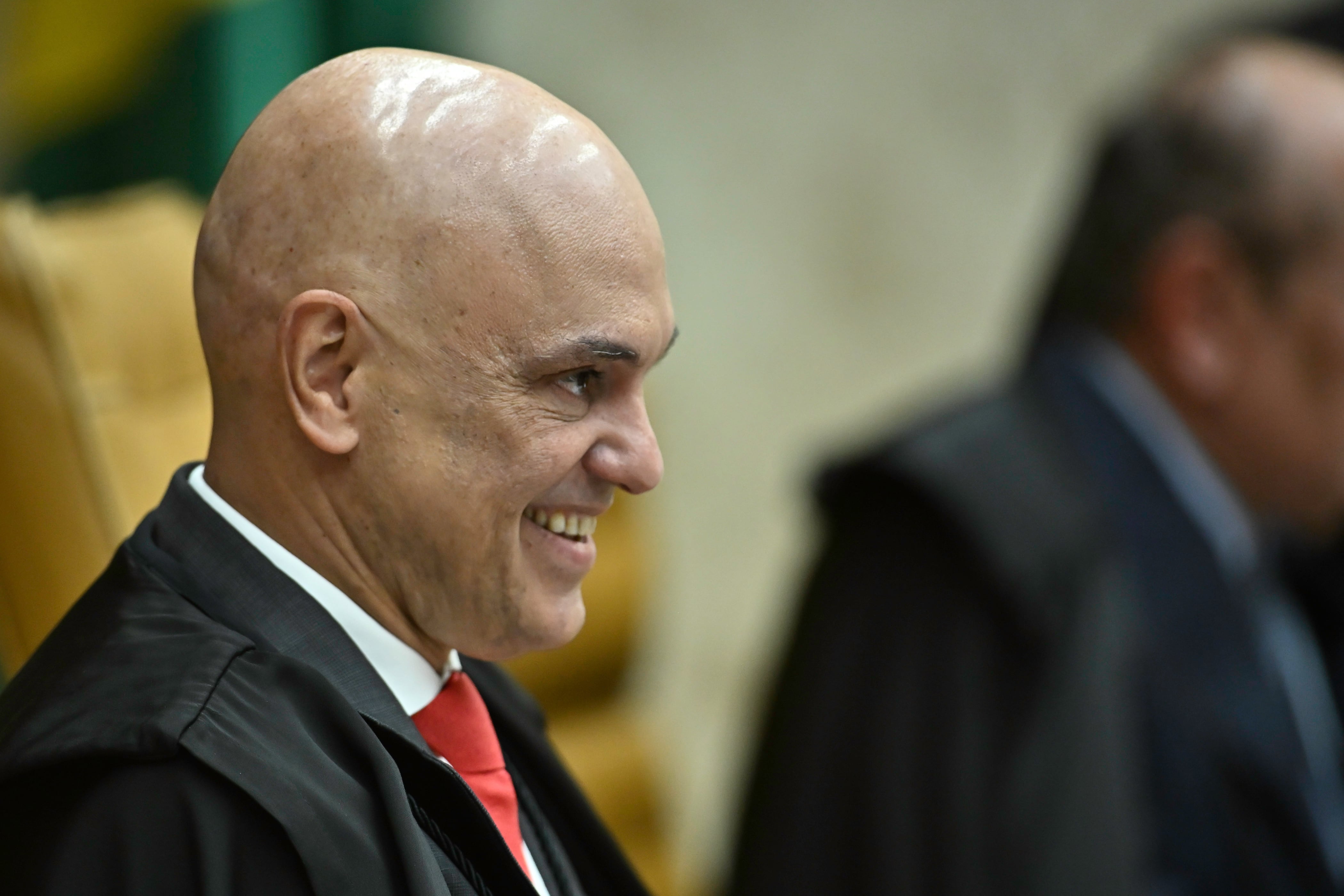 DF - SESSÃO/PLENÁRIA STF - POLÍTICA - Foto, Ministro Alexandre de Moraes. Nesta quarta (22) ocorre a Sessão Plenária do STF. O Ministro Luiz Fux solicitou para Presidente Edson Fachin a saída da Primeira Turma e migra para segunda turma. 22/10/2025 - Foto: TON MOLINA/FOTOARENA/FOTOARENA/ESTADÃO CONTEÚDO