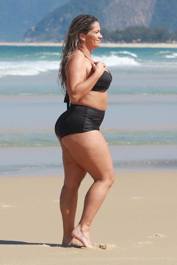 Em seu canal do YouTube, Fani contou que ganhou 18kg 