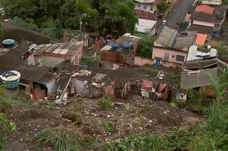Nove imóveis no morro do Feijão foram interditados