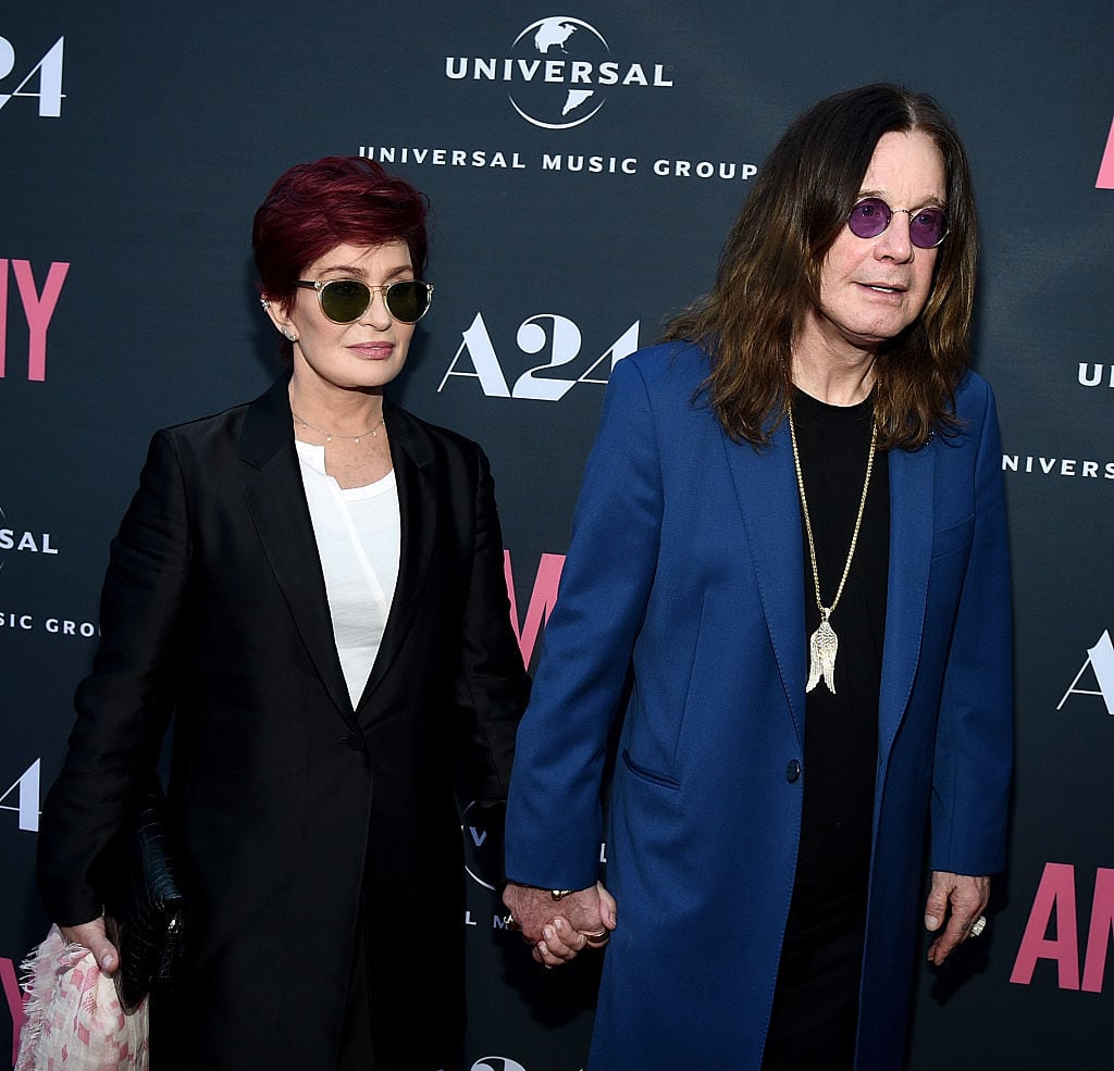 Sharon e Ozzy: traição aconteceu com babás